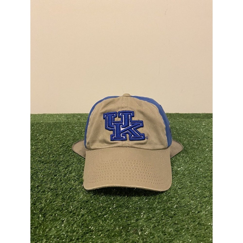 Vintage Kentucky Wildcats hat cap strap back Starter blue mens basketball 90s